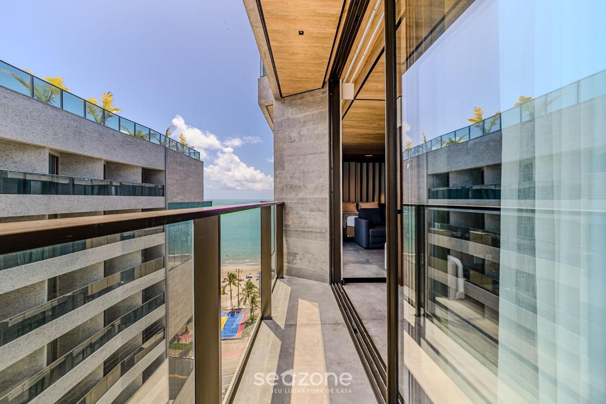 Nwts - Estudios Com Vista Lateral Mar Em Ii